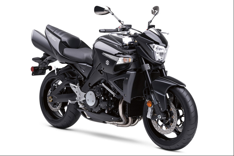 Moto modelo Suzuki GSX 1300